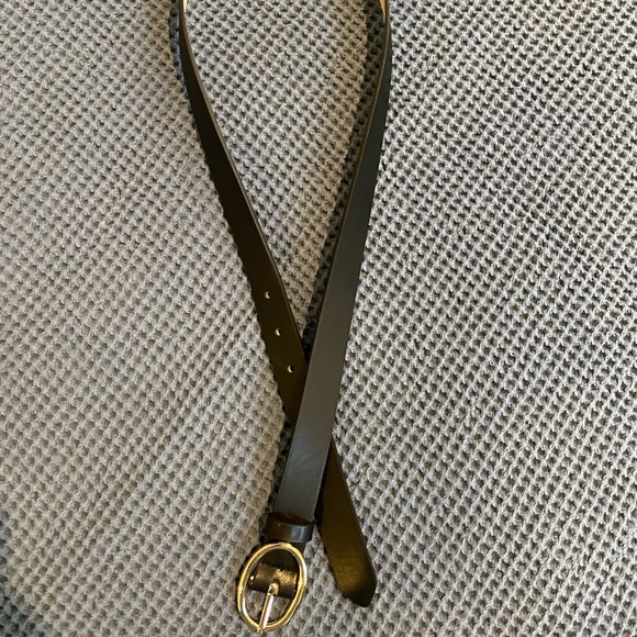 NWOT black & gold buckle belt - Picture 3 of 5